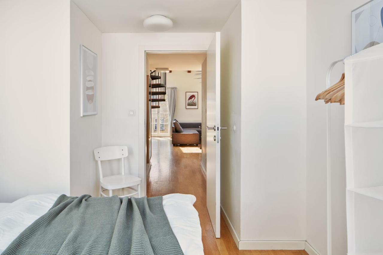 Days - 3bdr Bright Loft - Ac - Location In New Town Praha